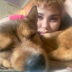 Meet your Posher, Mercedez